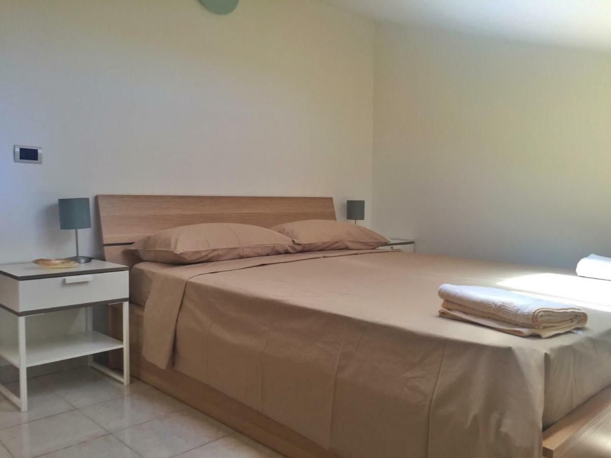 Suite Sul Mare Mascali Buitenkant foto
