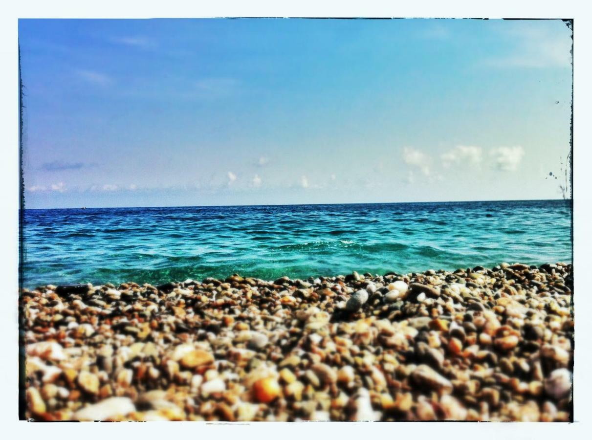 Suite Sul Mare Mascali Buitenkant foto