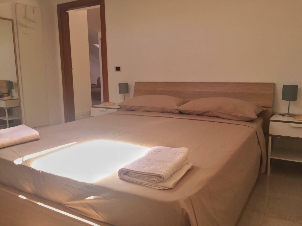 Suite Sul Mare Mascali Buitenkant foto